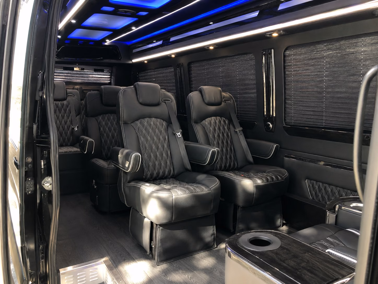 airport transfers between dfw dallas and rowlett