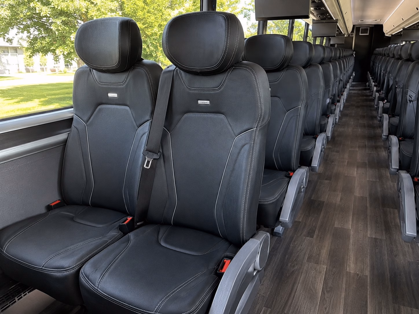 college tour charter buses to dallas baptist university the university of texas at dallas and beyond